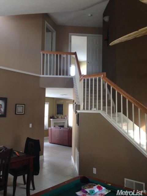 1951 Parkside Dr, Tracy, CA 95376 photo 2