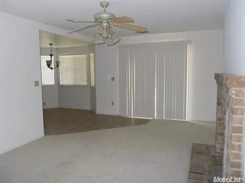 2420 Boston Way, Modesto, CA 95355 photo 9