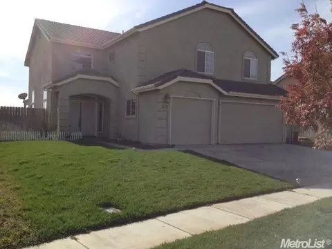 3140 Sutton Dr, Riverbank, CA 95367 photo 1