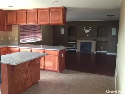 3140 Sutton Dr, Riverbank, CA 95367 photo 5