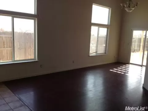 3140 Sutton Dr, Riverbank, CA 95367 photo 7