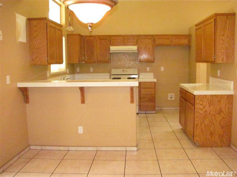 2617 River Valley Cir, Modesto, CA 95351 photo 6