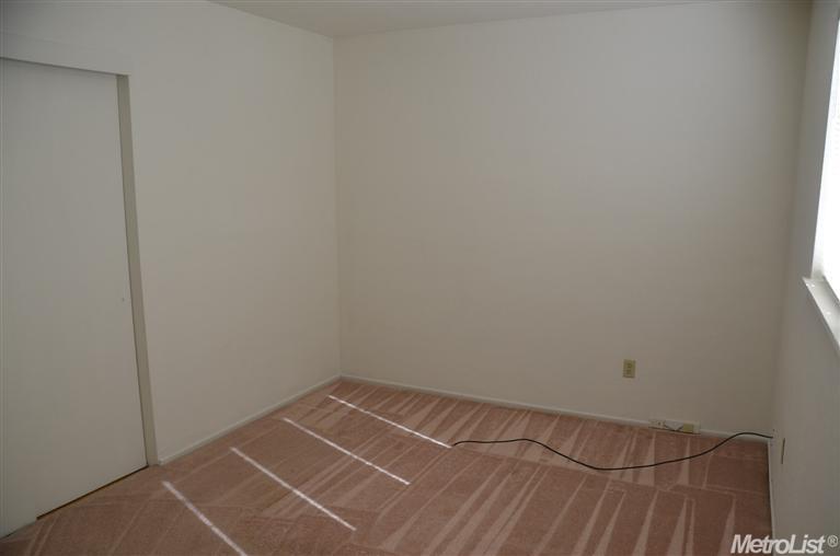 3906 Horton Ln, Carmichael, CA 95608 photo 9