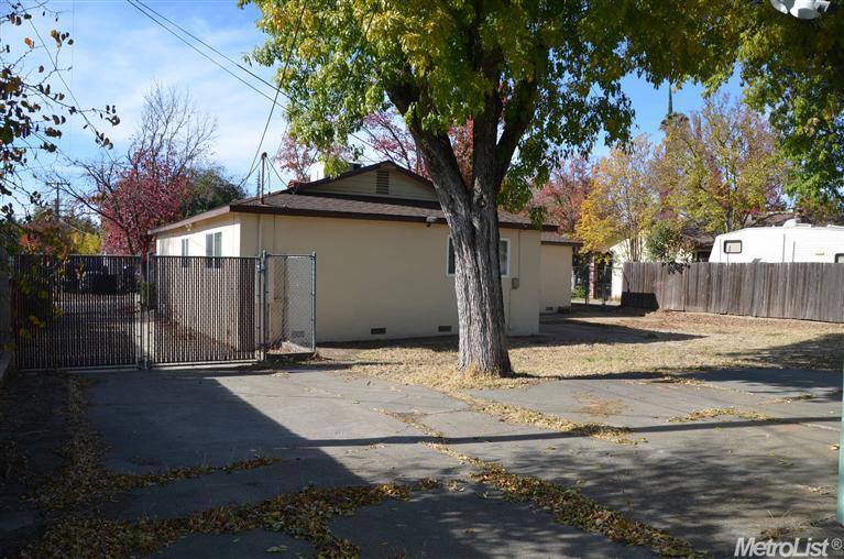 3906 Horton Ln, Carmichael, CA 95608 photo 17
