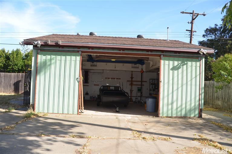3906 Horton Ln, Carmichael, CA 95608 photo 20