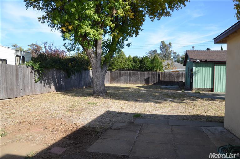 3906 Horton Ln, Carmichael, CA 95608 photo 12