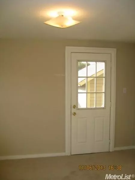 741 S Main St, Manteca, CA 95337 photo 8