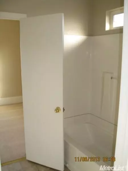 741 S Main St, Manteca, CA 95337 photo 7