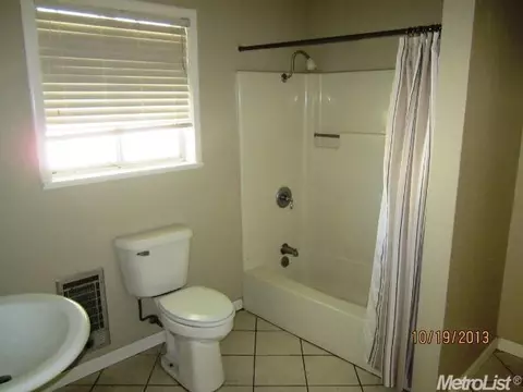 135 Kimble St, Modesto, CA 95354 photo 9