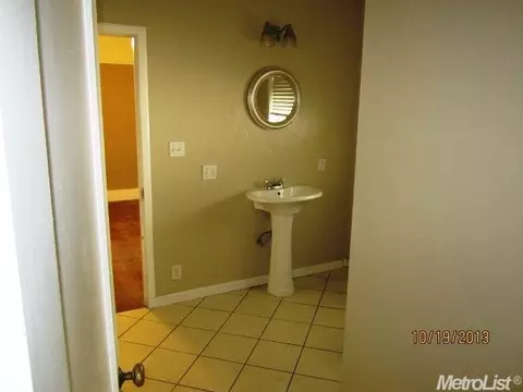 135 Kimble St, Modesto, CA 95354 photo 10