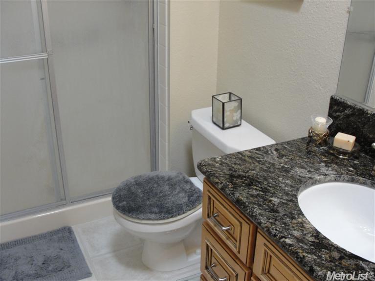 4715 Eli Ct, Carmichael, CA 95608 photo 18