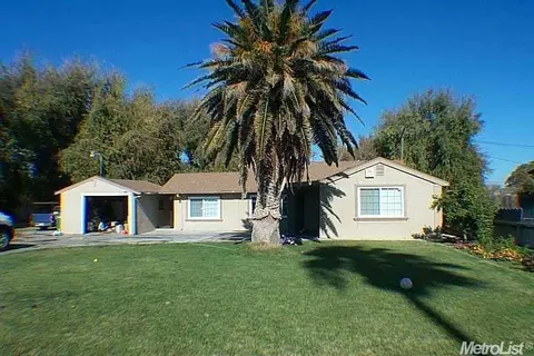425 Springer Ln, Lodi, CA 95242 photo 1