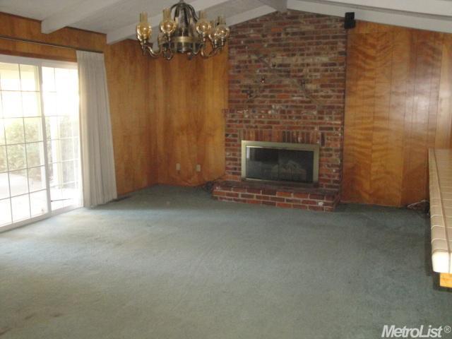 1601 Crestview Dr, Modesto, CA 95355 photo 4