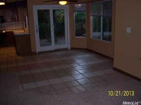 2255 Jenni Ln, Tracy, CA 95377 photo 3