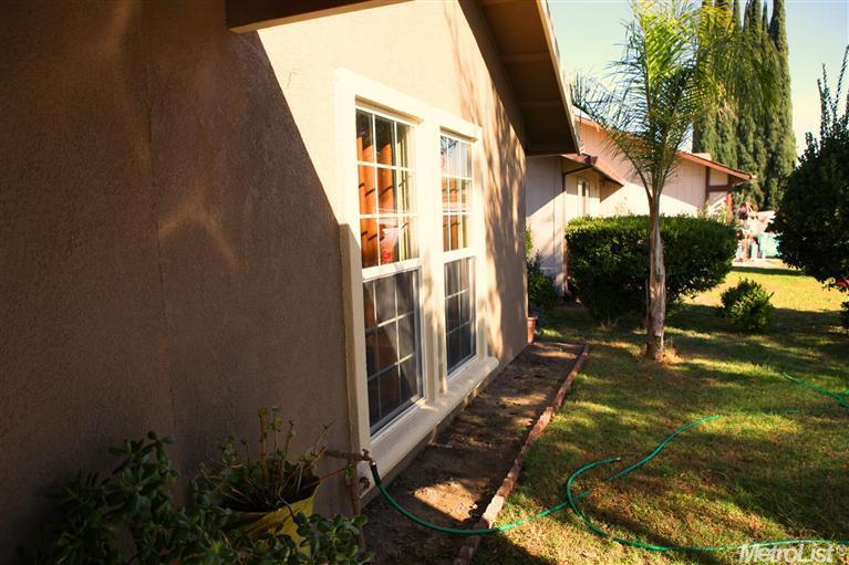 1741 Holcombe Way, Modesto, CA 95351 photo 3