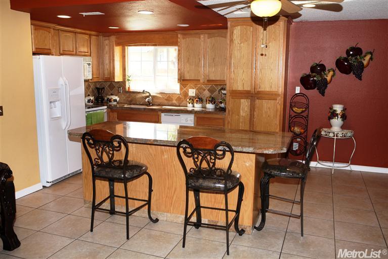 1741 Holcombe Way, Modesto, CA 95351 photo 8