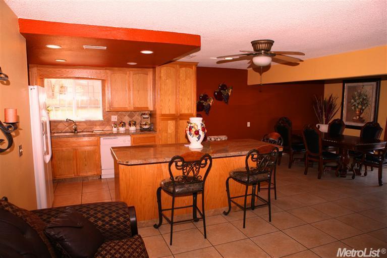 1741 Holcombe Way, Modesto, CA 95351 photo 6