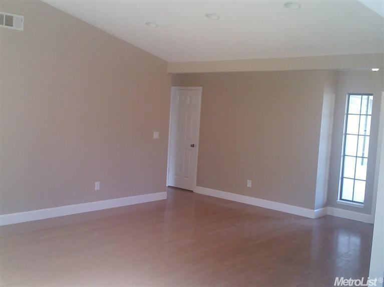 929 Arambel, Patterson, CA 95363 photo 13