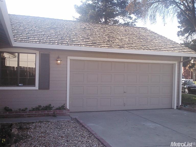 929 Arambel, Patterson, CA 95363 photo 3