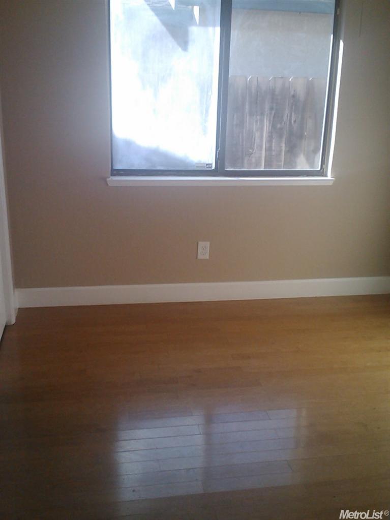 929 Arambel, Patterson, CA 95363 photo 19