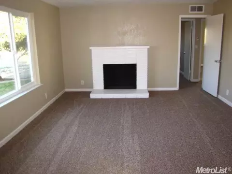 26546 E Riv, Escalon, CA 95320 photo 5