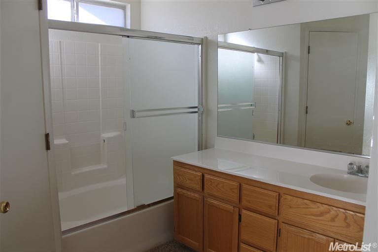3698 Avocet Ct, Merced, CA 95340 photo 13