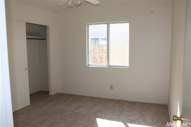 3698 Avocet Ct, Merced, CA 95340 photo 10