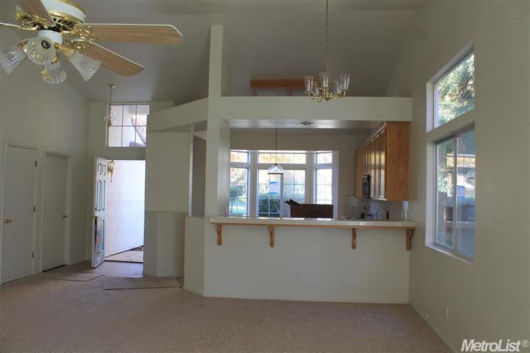 3698 Avocet Ct, Merced, CA 95340 photo 3