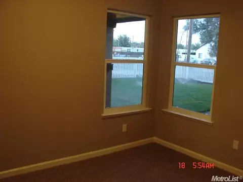 846 Latimer Ave, Modesto, CA 95351 photo 11