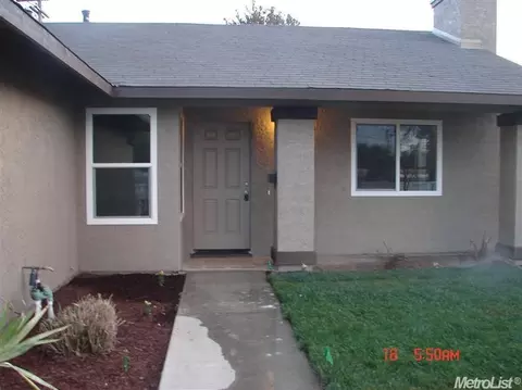 846 Latimer Ave, Modesto, CA 95351 photo 2