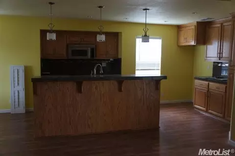 625 Finster St, Patterson, CA 95363 photo 4