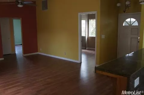 625 Finster St, Patterson, CA 95363 photo 5