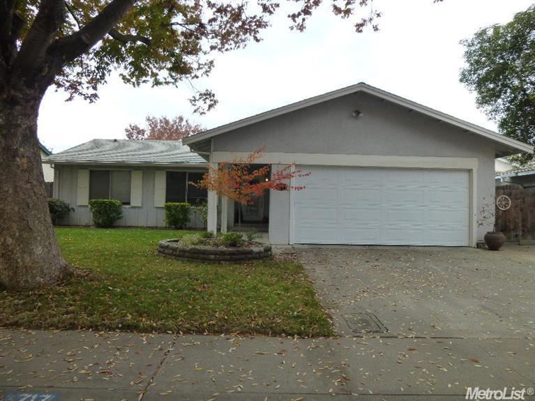 1717 Woolston Way, Modesto, CA 95355 photo 1