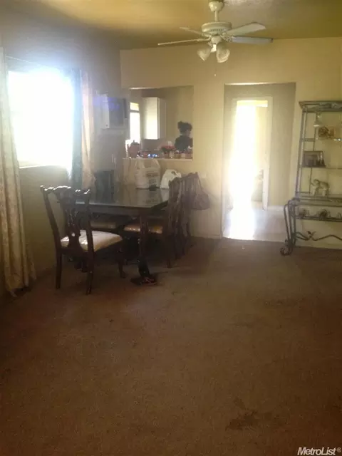 822 3 Rd St, Modesto, CA 95351 photo 5