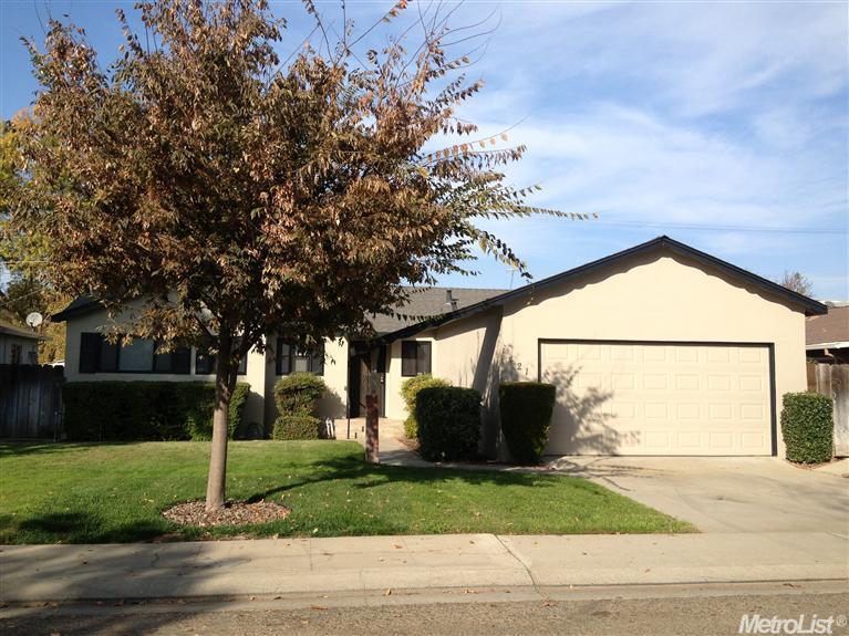 421 Broderick Ave, Modesto, CA 95350 photo 1