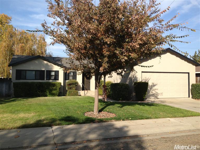 421 Broderick Ave, Modesto, CA 95350 photo 10