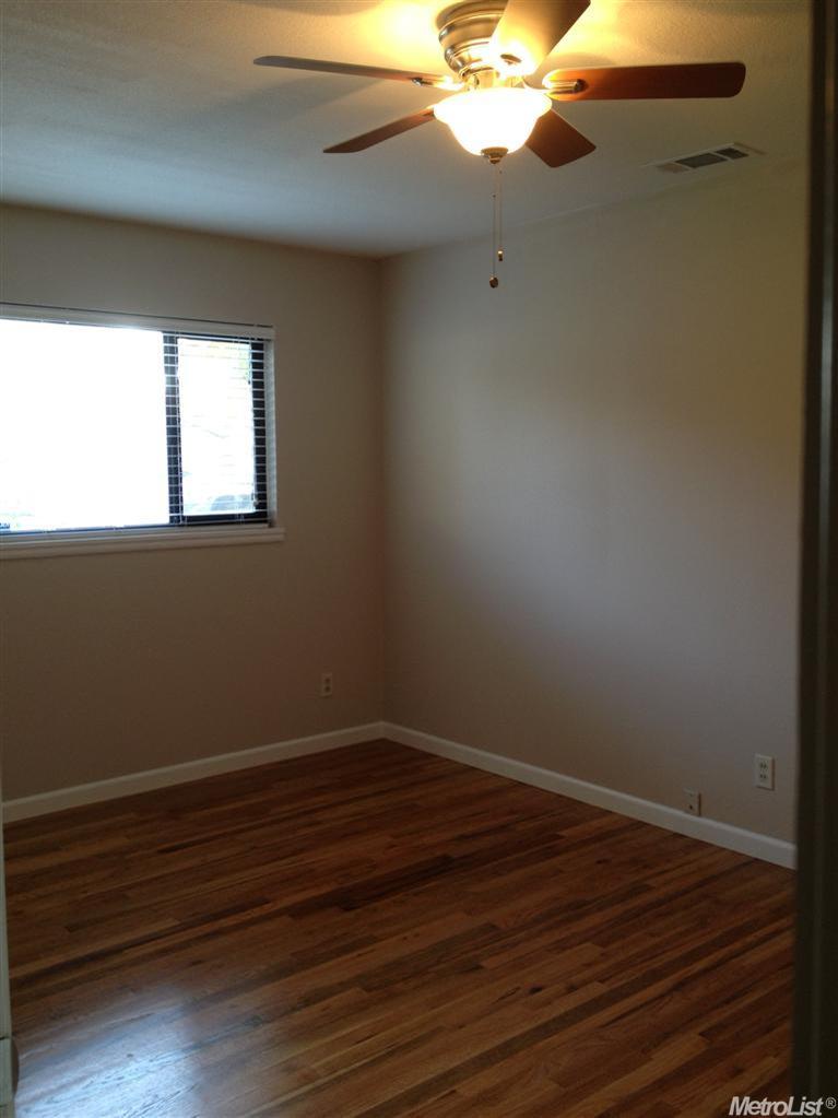 421 Broderick Ave, Modesto, CA 95350 photo 7