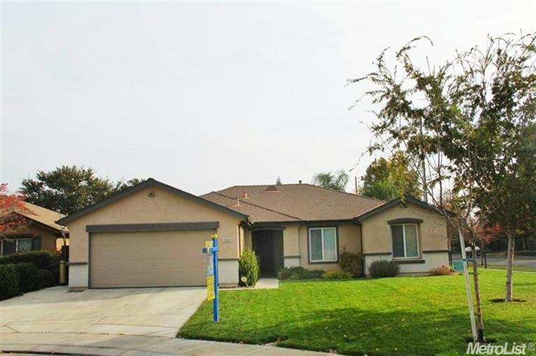 1900 St Peters St, Modesto, CA 95355 photo 3