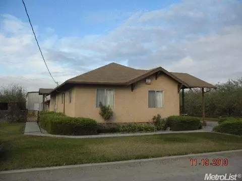 5731 Griffin Rd, Turlock, CA 95382 photo 2