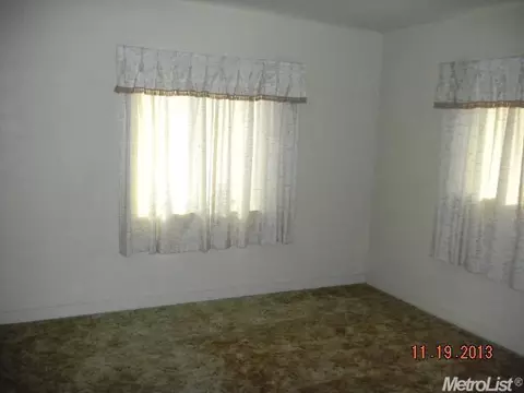 5731 Griffin Rd, Turlock, CA 95382 photo 12