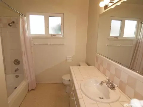 1113 Enslen Ave, Modesto, CA 95350 photo 18