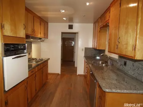 1113 Enslen Ave, Modesto, CA 95350 photo 11