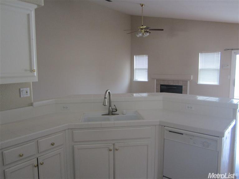 1035 Bristow, Manteca, CA 95336 photo 9