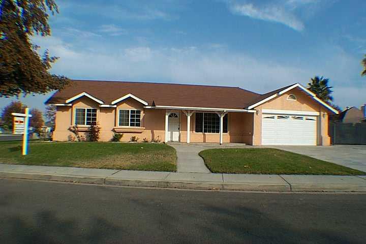 2717 Canyon Dr, Modesto, CA 95351 photo 1
