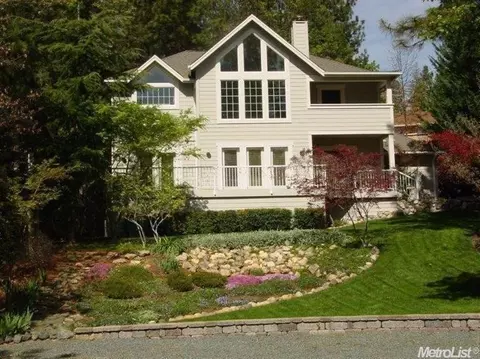 11276 Edward Dr, Grass Valley, CA 95949 photo 1