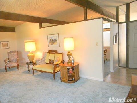 4305 Jan Dr, Carmichael, CA 95608 photo 7