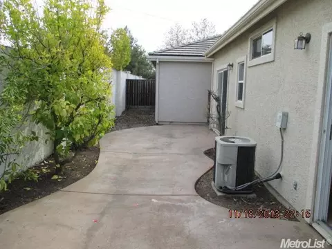 655 Balcombe Ct, Folsom, CA 95630 photo 10