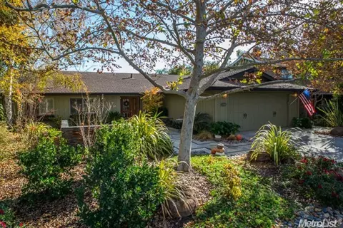 1306 Rosario St, Davis, CA 95618 photo 1