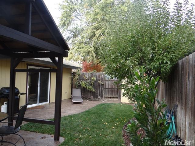 3308 Oak Stream Ct, Carmichael, CA 95608 photo 17