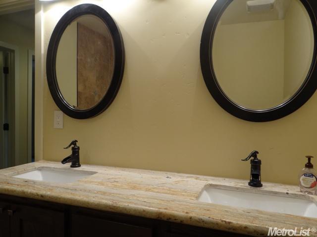 3308 Oak Stream Ct, Carmichael, CA 95608 photo 15